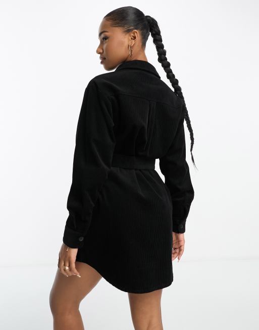 ASOS DESIGN – Hemdblusenkleid aus Cord in Schwarz mit Bindegürtel, 2 von 4