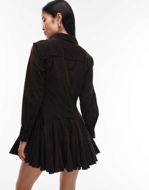 ASOS DESIGN – Hemdblusenkleid aus Cord in Schwarz mit geraffter Taille und Godet-Einsätzen, 2 von 4