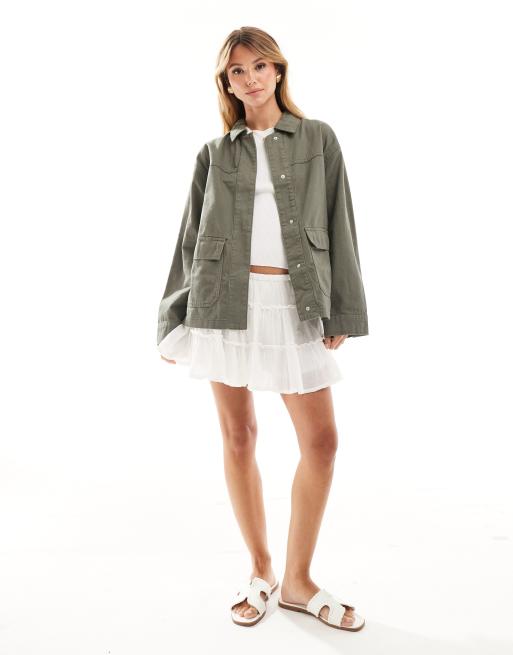 ASOS DESIGN – Hemdjacke aus Baumwoll-Twill in Olivgrün mit Taschen, 2 von 4