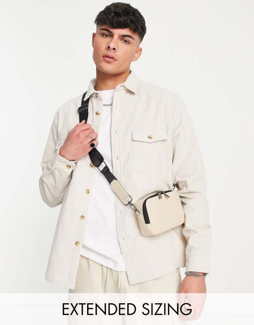 ASOS DESIGN – Hemdjacke aus Cord in Creme mit zwei Brusttaschen 