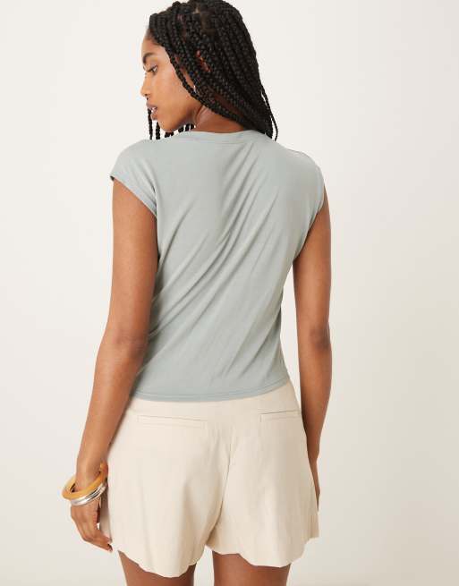 ASOS DESIGN - Hemdje van modal met metalen detail in lichtgrijs, 4 van 4