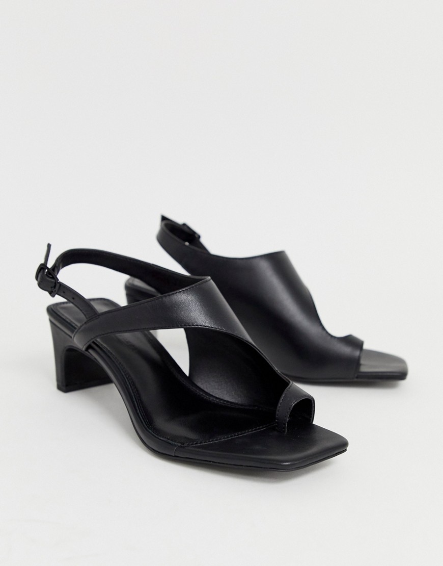 ASOS DESIGN – Hercules premium – Sandaler i läder med blockklack och tårem-Svart