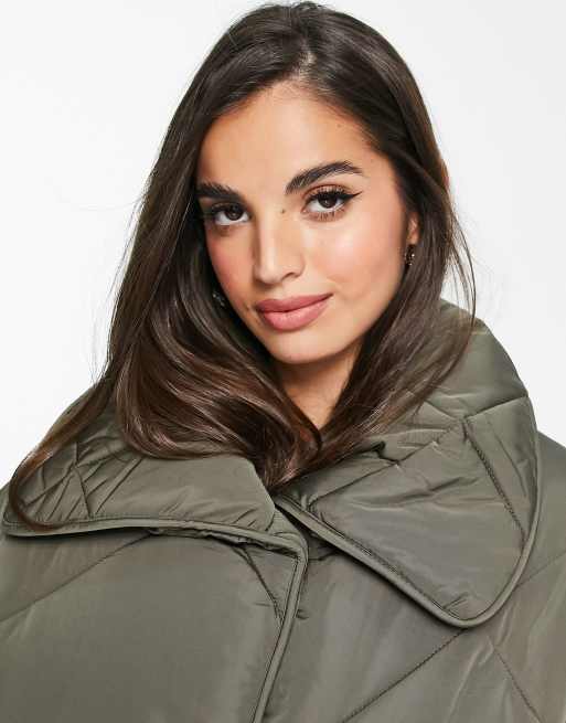 ASOS DESIGN – Hero – Langer Oversize-Steppmantel in Anthrazit, 2 von 4