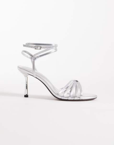 ASOS DESIGN – Heroic – Silverfärgade klacksandaler med smala remmar - view 1