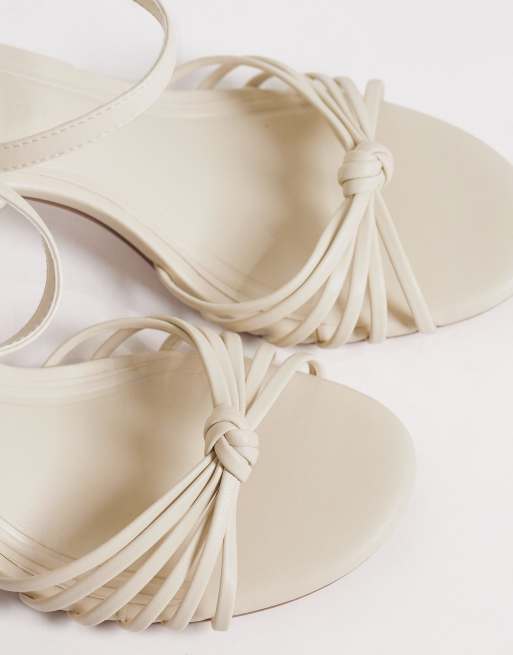 ASOS DESIGN - Heron - Geknoopte sandalen met halfhoge blokhak in gebroken wit, 3 van 4