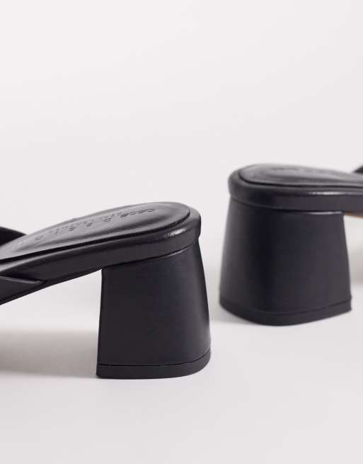 ASOS DESIGN - Hideout - Sorte sandaler med tårem i læder med blokhæl, 4 af 4