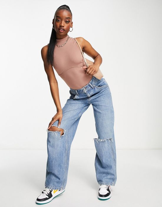 https://images.asos-media.com/products/asos-design-high-neck-bodysuit-with-bust-seams-in-neutral/201766706-4?$n_550w$&wid=550&fit=constrain