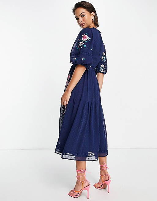 Dresses high neck dobby embroidered midi dress with lace trims in navy 