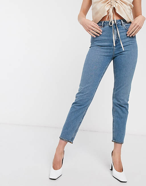 ASOS DESIGN high rise farleigh 'slim' mom jeans in mid vintage wash - MBLUE