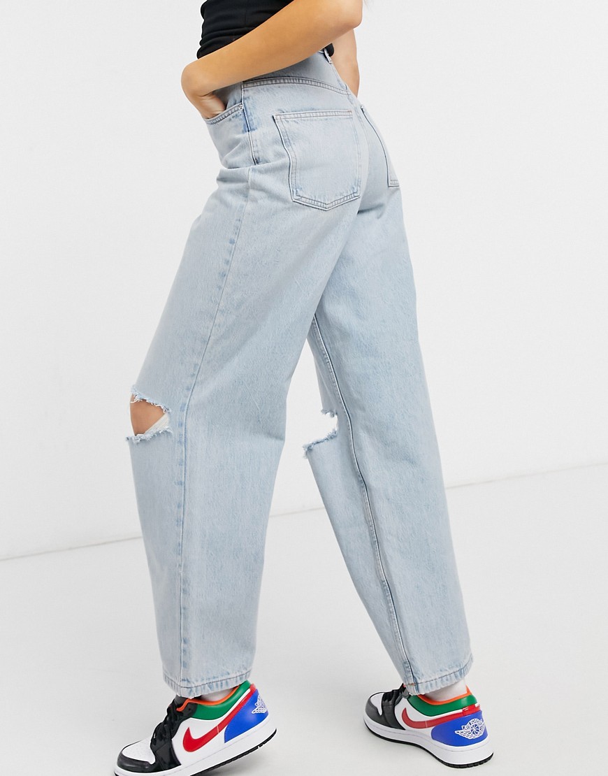 ASOS DESIGN high rise 'relaxed' dad jeans with rips in lightwash-Blue