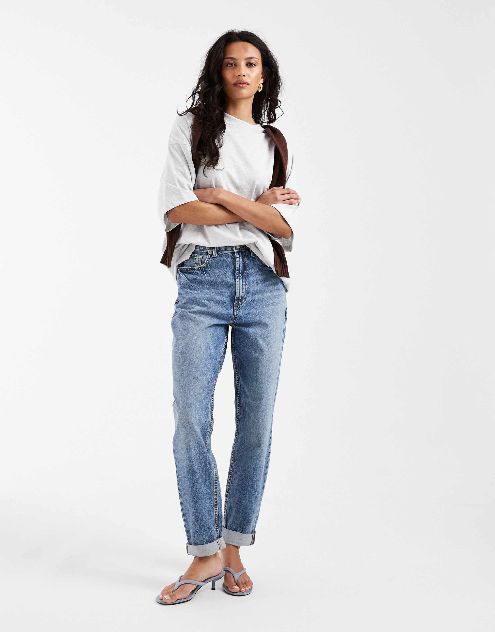 asos design high rise relaxed mom jeans in mid blue