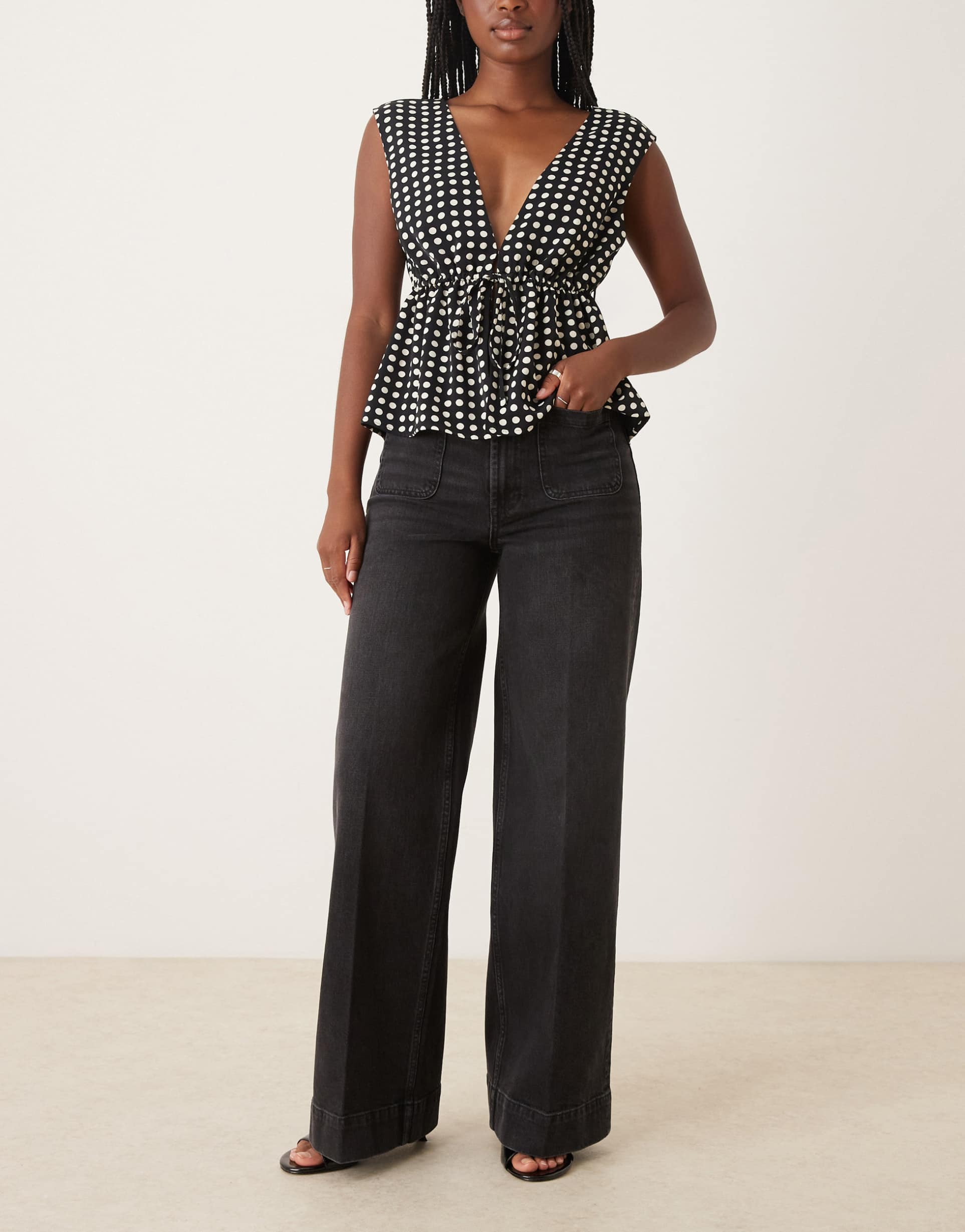 asos design high rise wide leg jeans with front pockets in black