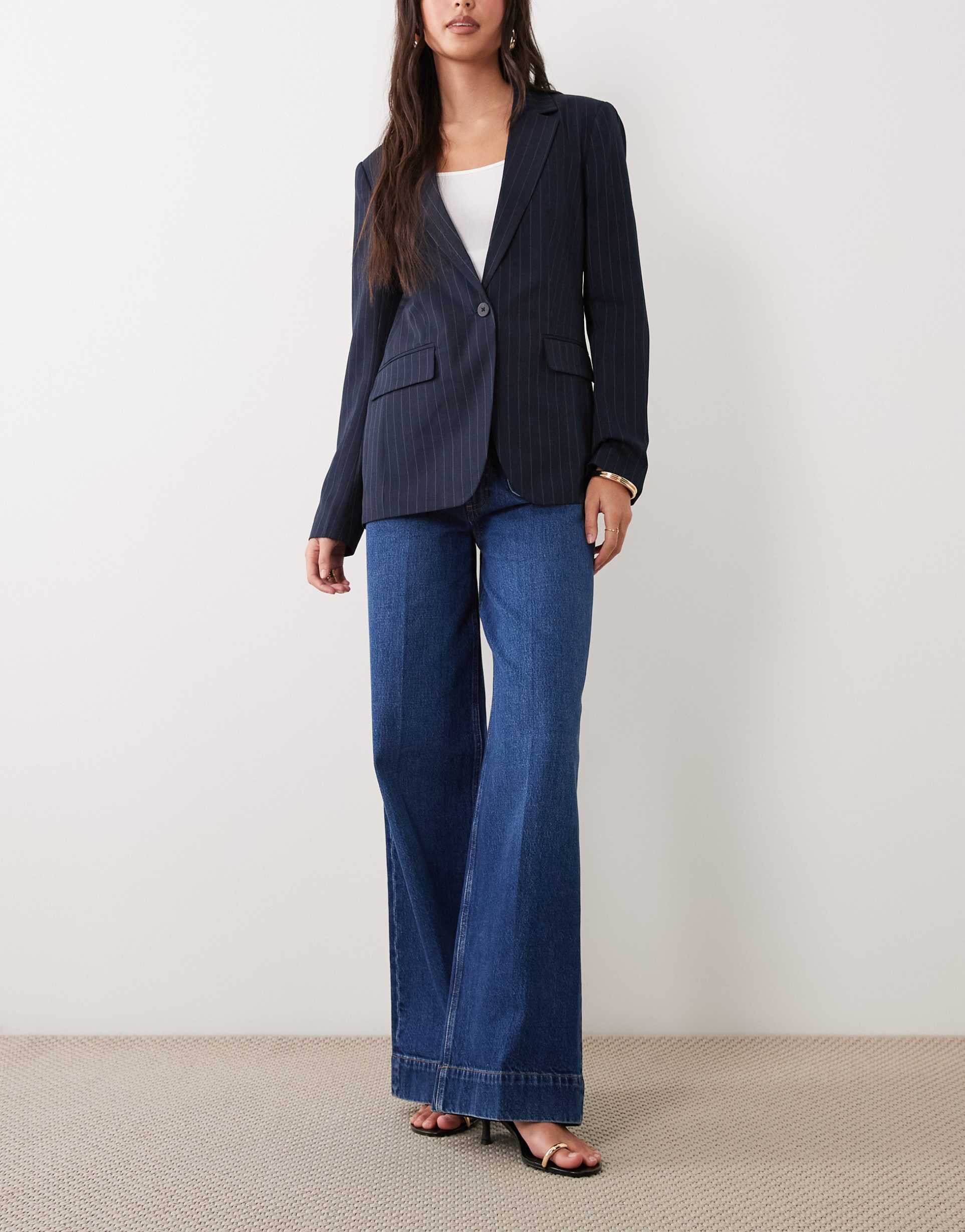 asos design high rise wide leg jeans with front pockets in dark wash