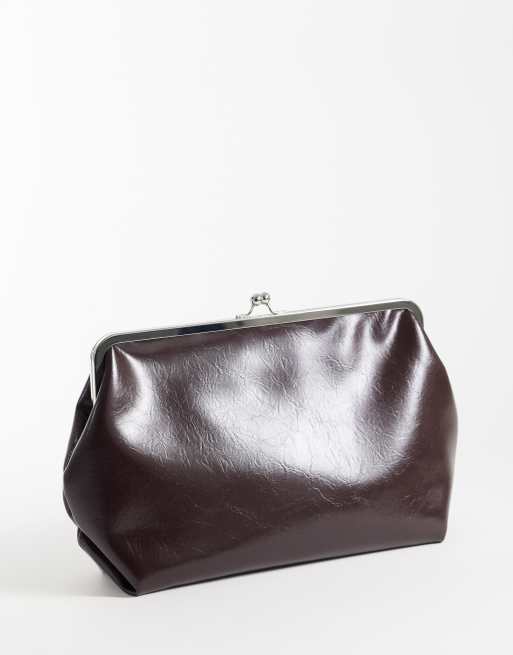 ASOS DESIGN high shine oversized frame clutch bag in textured chocolate, 4 of 4