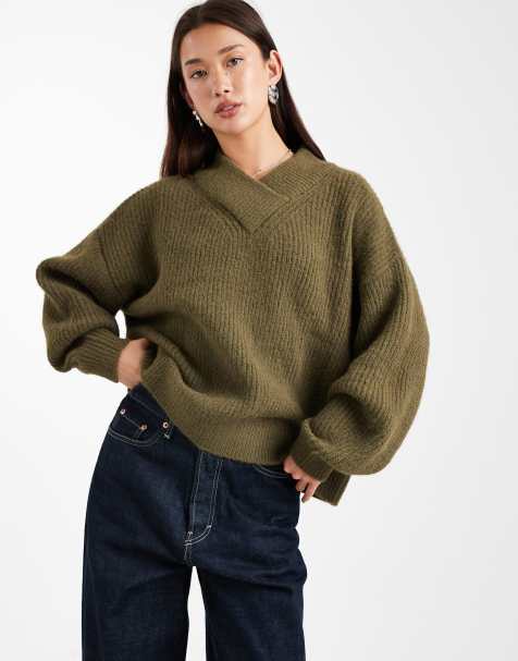 ASOS DESIGN high v neck jumper in green - view 1