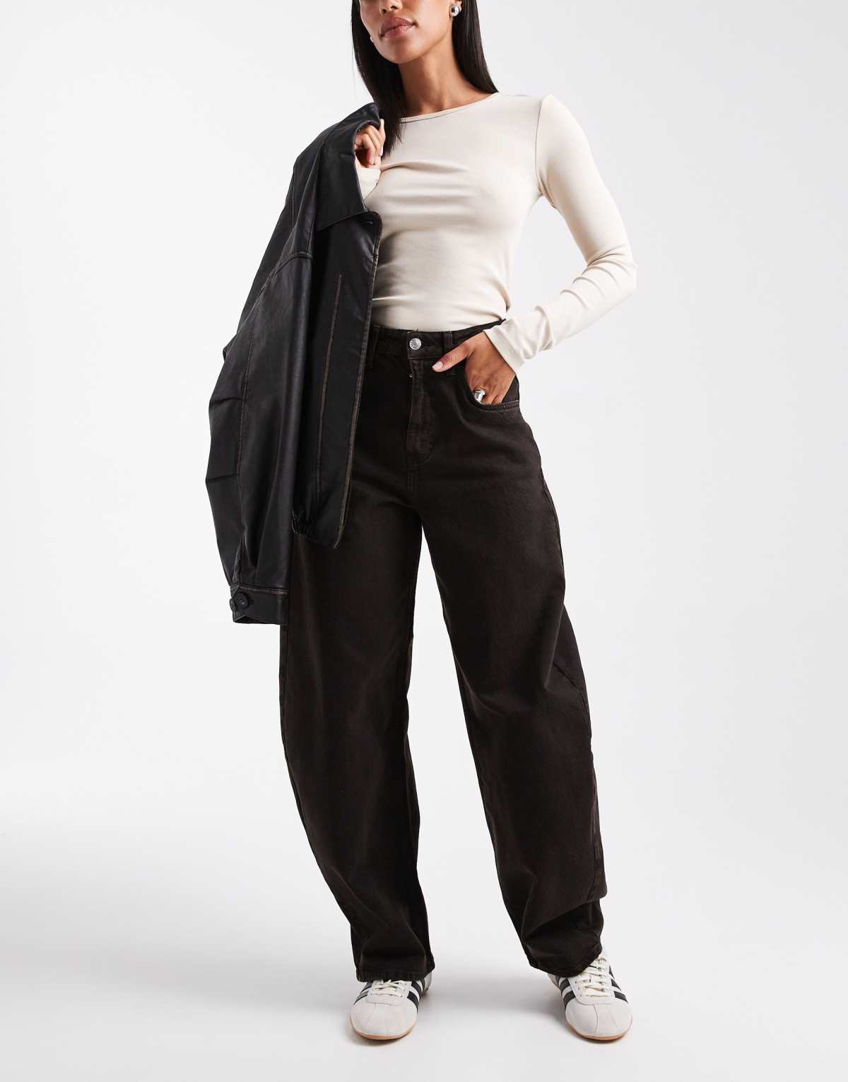 ASOS DESIGN high waist barrel jean in chocolate