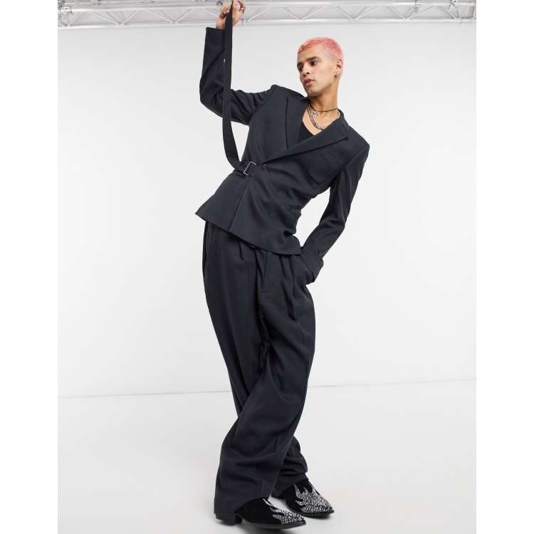 21035500-1-black?$n_750w$&wid=