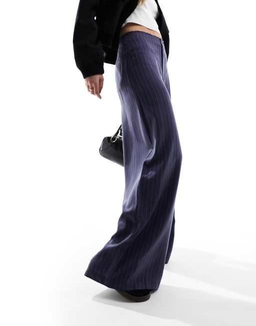 ASOS DESIGN high waisted wide leg trouser trouser with raw edge detail in navy stripe, 3 of 5