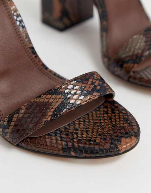 ASOS DESIGN - Highlight - Sandali effetto nudo marrone pitonato con tacco, 4 di 4