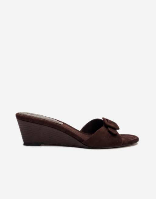ASOS DESIGN - Highway - Sandales compensées en suédine avec boucle - Chocolat, 5 de 7