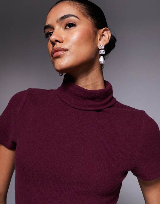 ASOS DESIGN - Hindbærrød overdel med rullekrave og korte ærmer i børstet ribstrik, 4 af 4