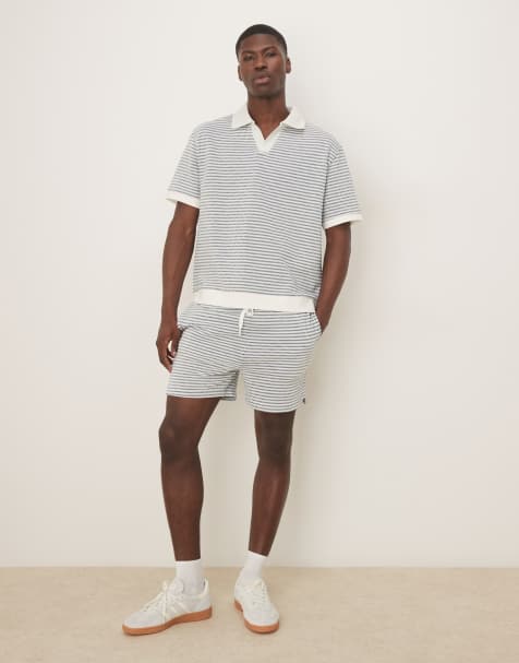 ASOS DESIGN - Hæklede shorts med teksturerede striber i neutral farve - view 1