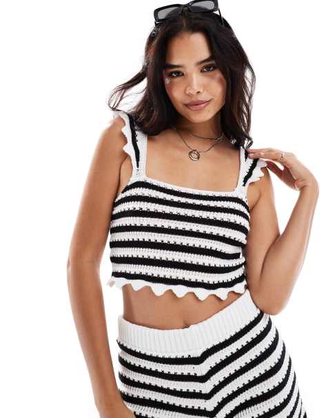 ASOS DESIGN - Hæklet croptop med firkantet hals og sorte striber - Del af sæt - view 1