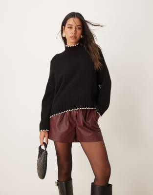 ASOS DESIGN - Hochgeschlossener Pullover in Schwarz mit Langettenstich