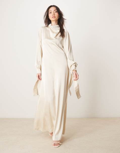 ASOS DESIGN – Hochgeschlossenes Blouson-Maxikleid in Austernweiß - view 1