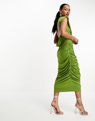 ASOS DESIGN - Hochgeschlossenes, gerafftes Wickel-Midikleid in Olivgrün