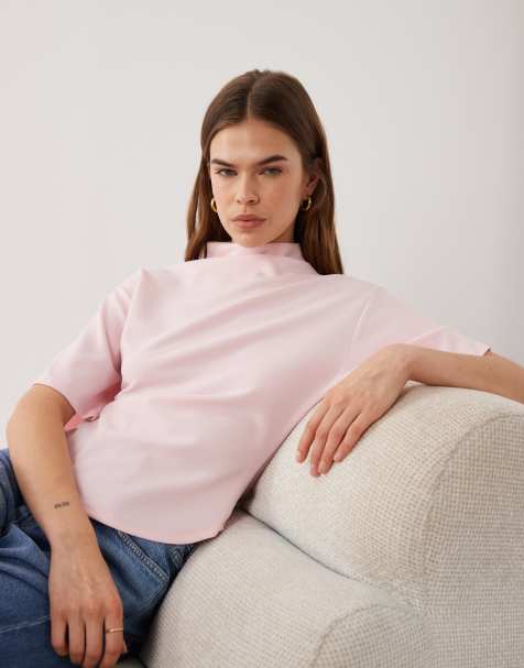 ASOS DESIGN – Hochgeschlossenes, kurzärmliges Oberteil in Pastellrosa - view 1