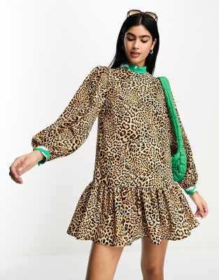 ASOS DESIGN - Hochgeschlossenes, kurzes Hängerkleid mit Leopardenmustermix-Bunt