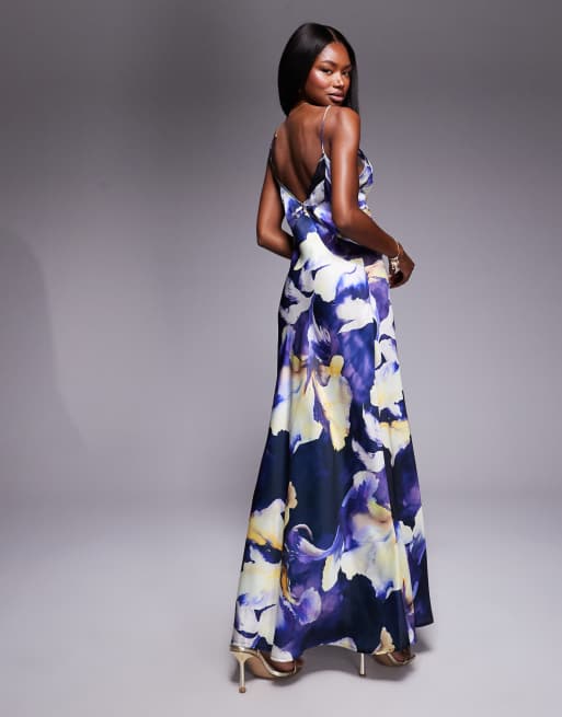 ASOS DESIGN – Hochgeschlossenes Maxikleid aus Satin-Chiffon-Mix in Schwarz mit eckigem Ausschnitt und Muster, 3 von 4