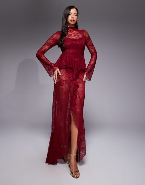 ASOS DESIGN – Hochgeschlossenes Maxikleid aus transparenter Spitze in Himbeerrot mit Schößchen und Body-Futter - view 1