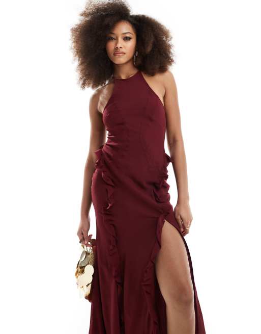 ASOS DESIGN Hochgeschlossenes Maxikleid in Beerenrot mit asymmetrischem Schnitt und Ruschendetail ASOS