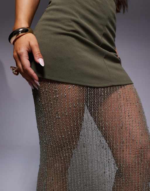 ASOS DESIGN – Hochgeschlossenes Maxikleid in Hellgrün mit Schößchen, aus Oberteil und transparentem Rock, 3 von 4