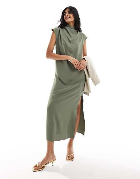 ASOS DESIGN – Hochgeschlossenes Maxikleid in Khaki mit geradem Schnitt - view 1