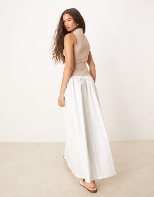 ASOS DESIGN – Hochgeschlossenes Midaxikleid in neutraler Farbe mit Popeline-Rock und tiefer Taille, 3 von 4