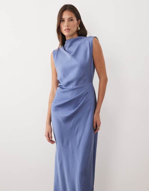 ASOS DESIGN – Hochgeschlossenes Midikleid aus Satin in Blau mit gerafftem Oberteil, 2 von 4