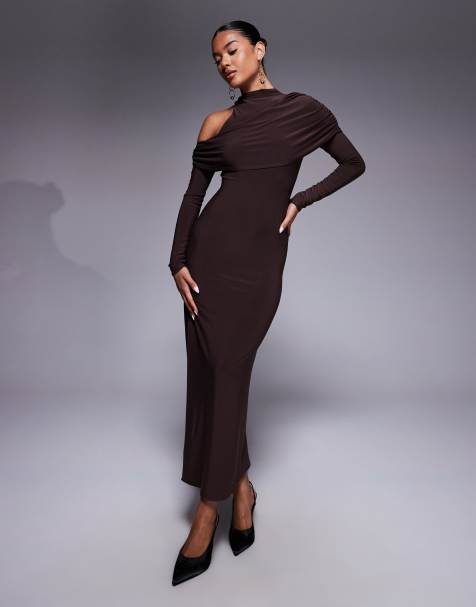 ASOS DESIGN – Hochgeschlossenes Midikleid in Schokobraun mit asymmetrischem Cold-Shoulder-Design - view 1