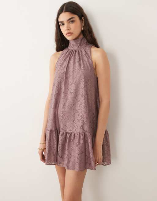 ASOS DESIGN – Hochgeschlossenes Mini-Hängerkleid aus Spitze in Flieder, 2 von 4