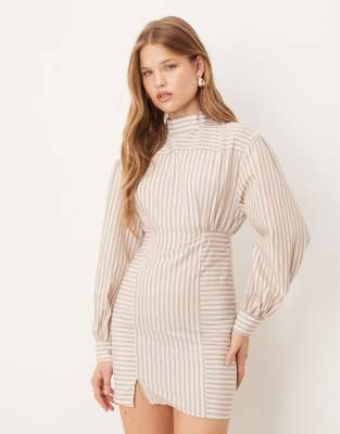 ASOS DESIGN - Hochgeschlossenes Minikleid aus Popeline mit Faltendetails und Streifenmuster-Bunt