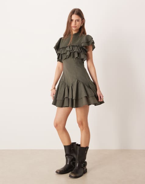 ASOS DESIGN – Hochgeschlossenes Minikleid in Anthrazitgrau mit Raffung und Rüschen - view 1