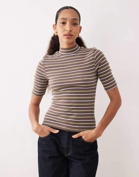 ASOS DESIGN – Hochgeschlossenes Oberteil in Grün mit halblangen Ärmeln und schmalem Rippenmuster - view 1