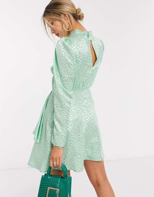 Asos Design Hochgeschlossenes Salbeigrunes Minikleid Mit Jacquardmuster Asos