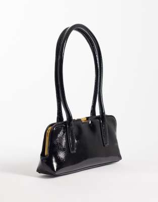 ASOS DESIGN - Hochglänzende Tasche mit länglichem Griff in Schwarz