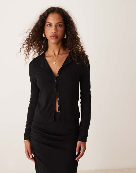 ASOS DESIGN – Hochwertige Modal-Strickjacke in Schwarz mit Knopfleiste - view 1