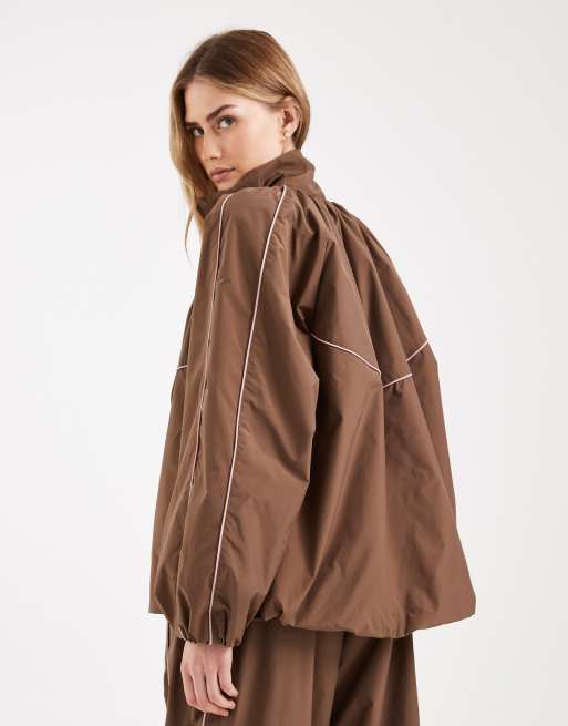 ASOS DESIGN – Hochwertige Oversize-Trainingsjacke in Braun und Rosa, Kombiteil, 2 von 4