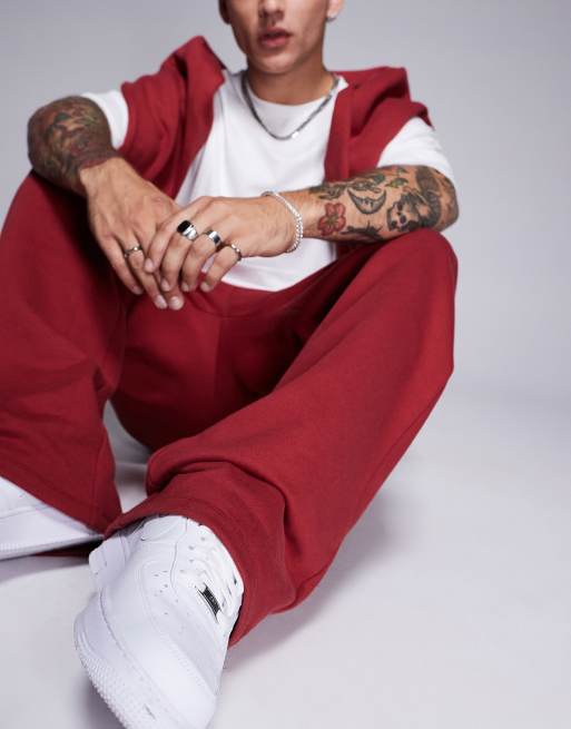 ASOS DESIGN – Hochwertige, schwere Jogginghose in Rot mit weitem Schnitt, 400 g/m², 3 von 5