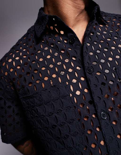ASOS DESIGN – Hochwertiges, kastiges Oversize-Hemd in Schwarz mit Lochstickerei, 3 von 4